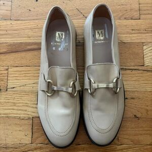 Bruno Magli Cream Loafers Size 9.5